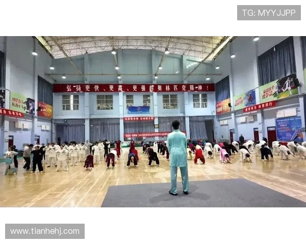 体育精神引领全民健康生活共筑强健体魄推动社会全面发展